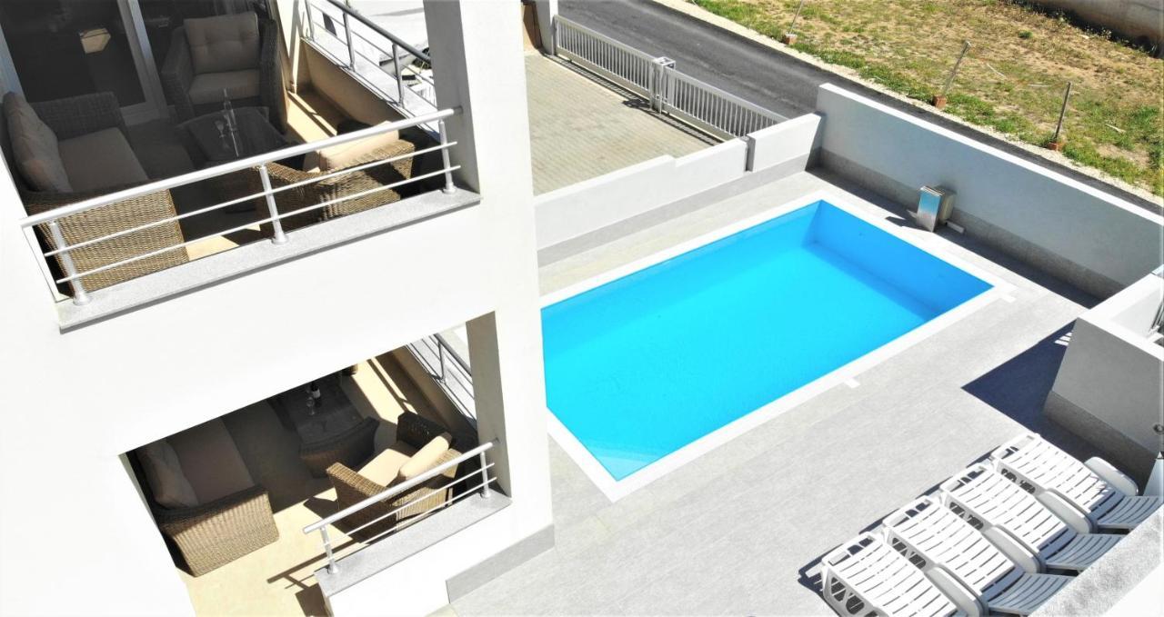 Apartments Le Mare - Pool, Sandstrand, Meerblick, W-Lan, Grill Privlaka  Kültér fotó
