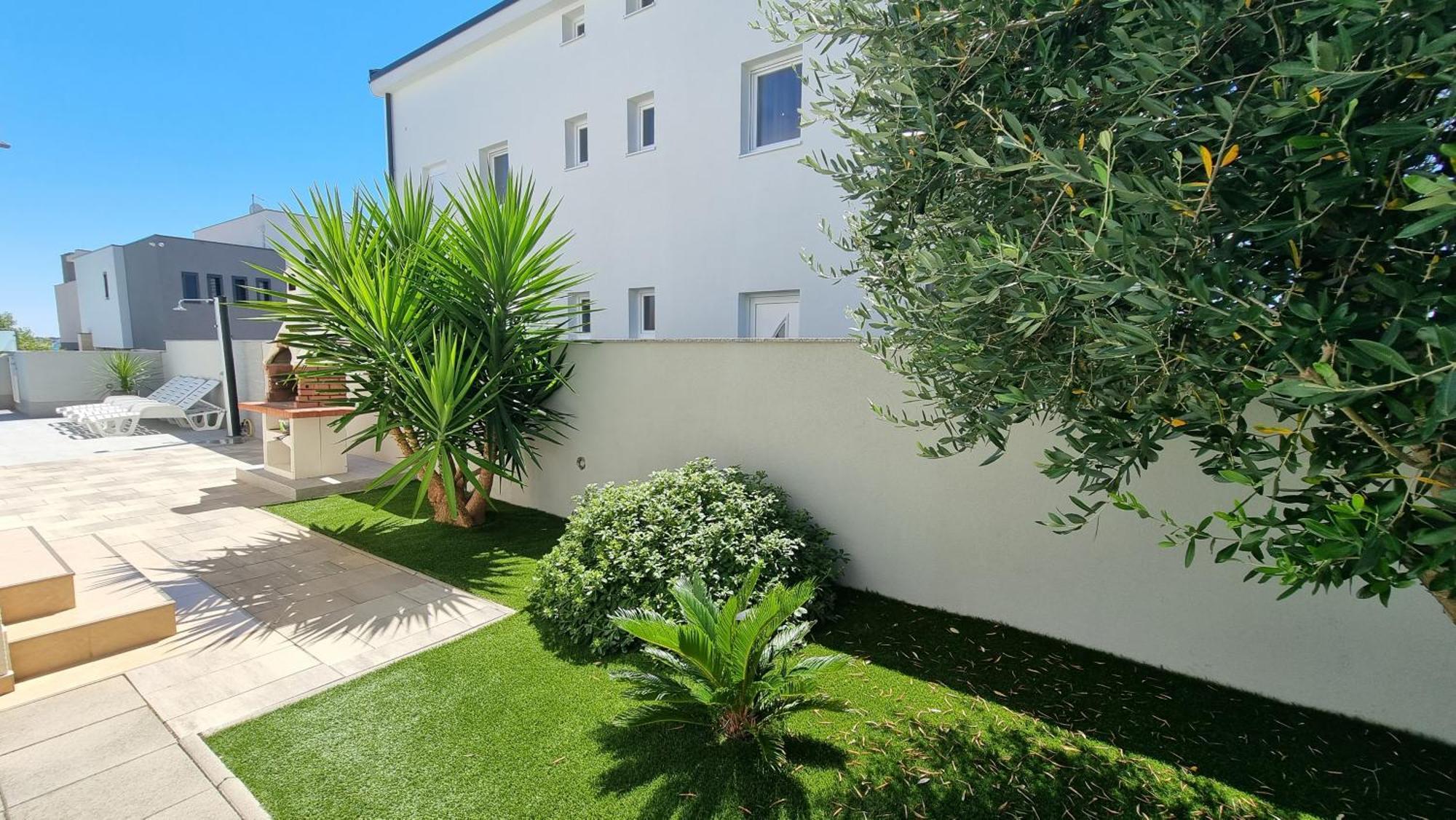 Apartments Le Mare - Pool, Sandstrand, Meerblick, W-Lan, Grill Privlaka  Kültér fotó